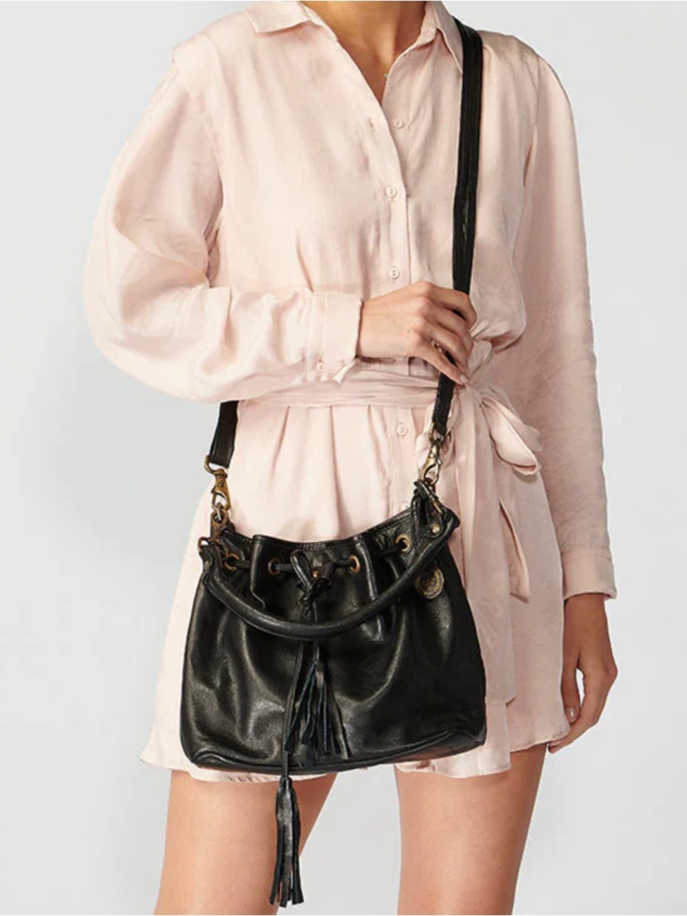 Black Leather Drawstring Shoulder Bag - Picture 5 of 9